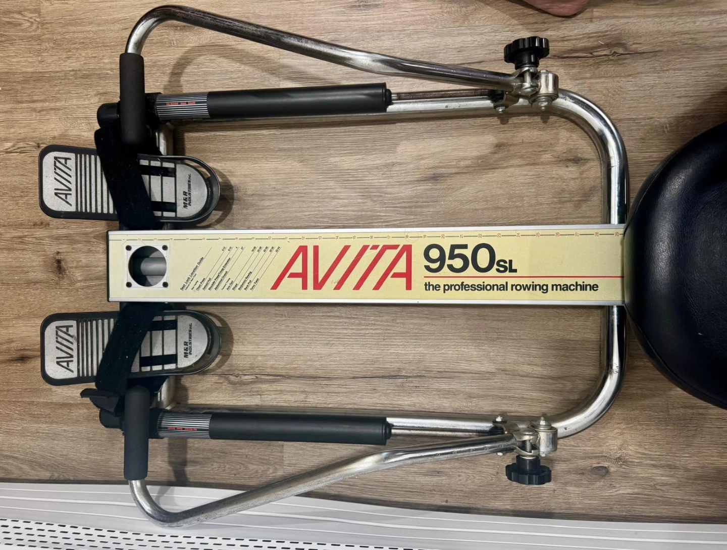 AVITA 950SL Professional Rowing Machine
