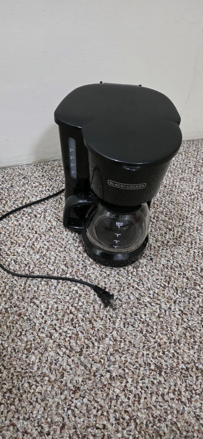 Black+Decker 12-Cup Coffee Maker - photo 3