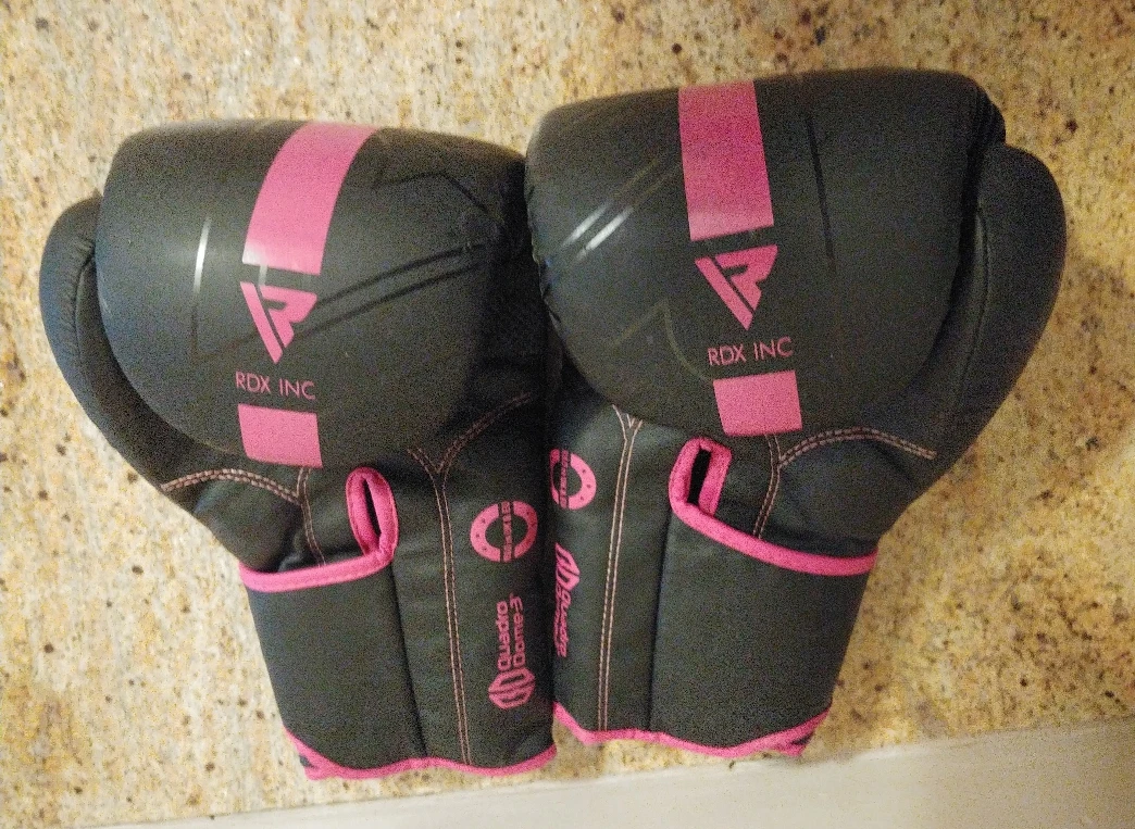 RDX Women's Boxing Gloves (12 oz) - photo 3