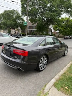 Audi A6 Quattro Sedan - photo 2