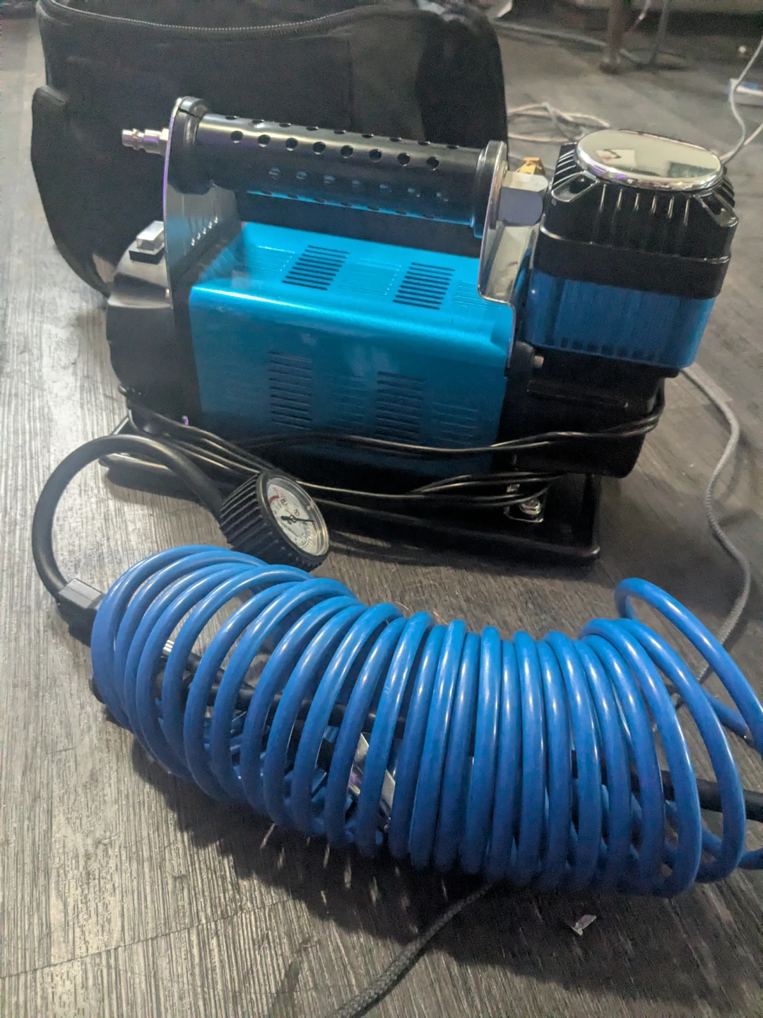 RFX Truck Accessories 150PSI Automatic Portable Air Compressor - photo 2