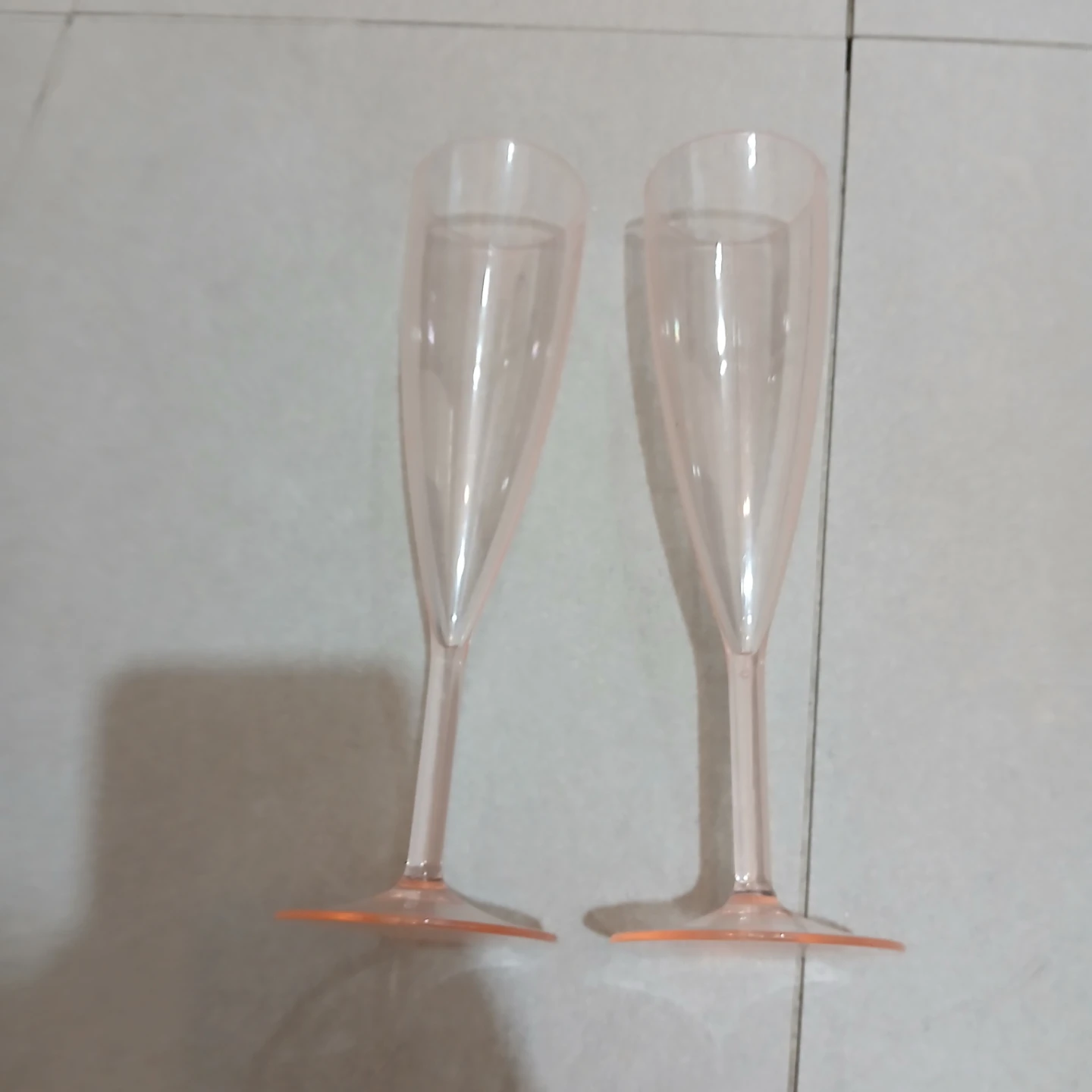 ⚽ 2 Rose Gold Pink Champagne Plastic Glasses