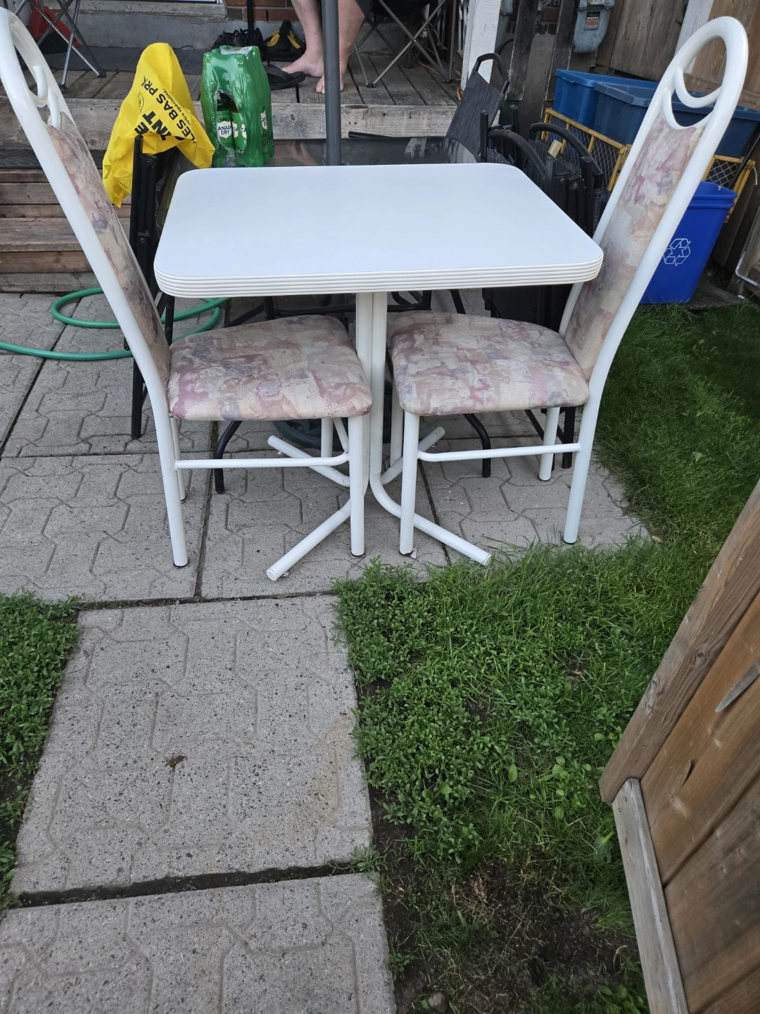 White Square Table with 2 Chairs