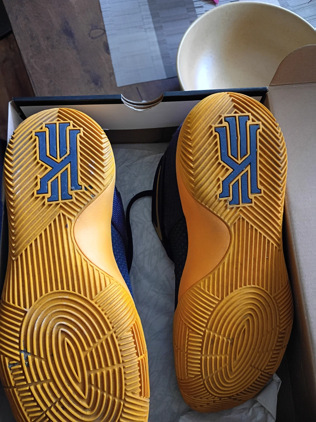 Nike Kyrie Flytrap II Navy Gold Basketball Shoes - photo 4