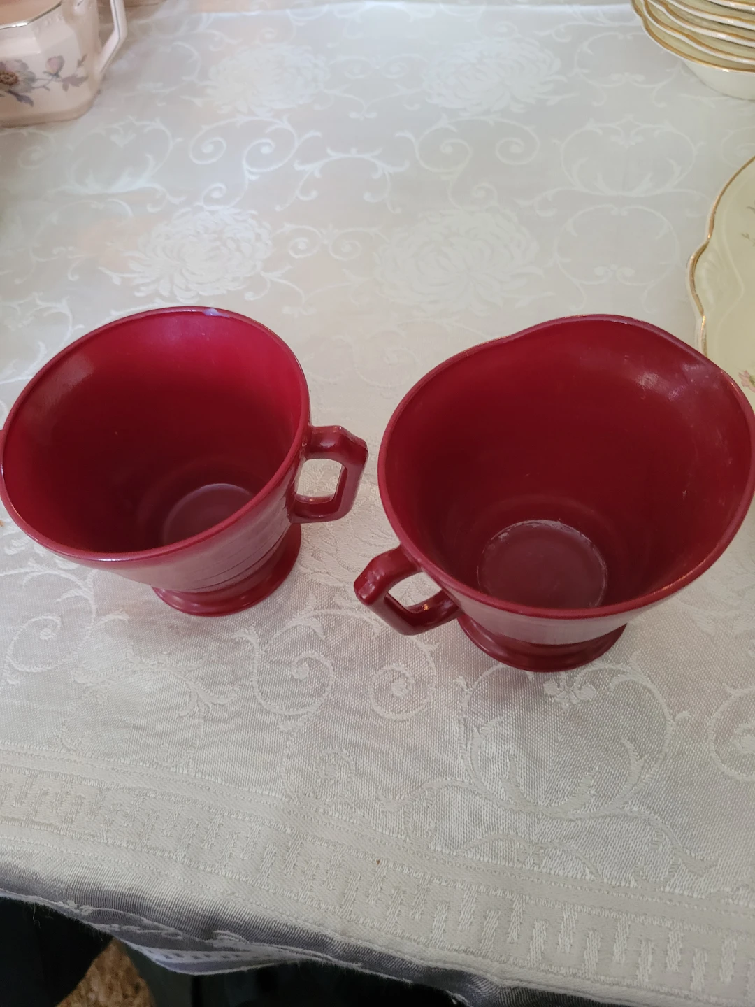 Creamer and Sugar Bowl - photo 2