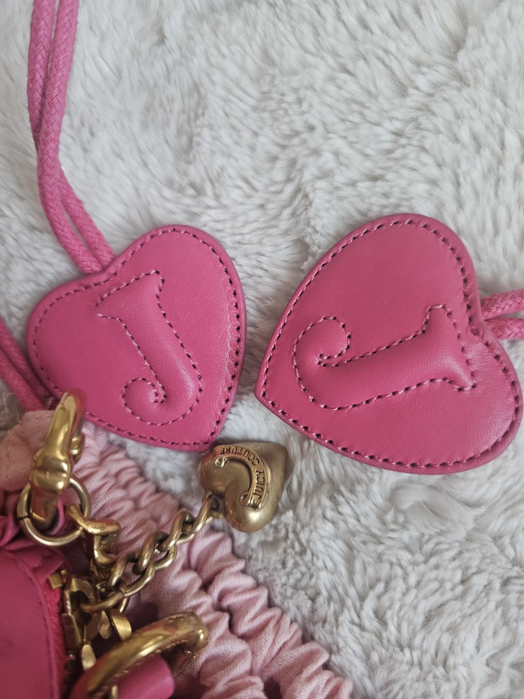 Juicy Couture Pink "Ditch Him" Cylinder Bag - photo 2