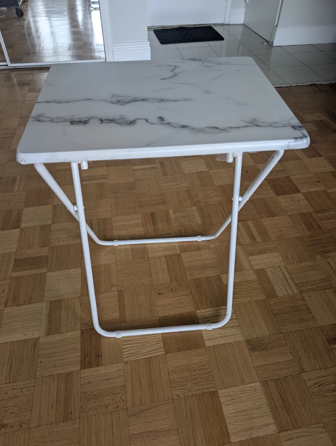Marble-look TV Tray Table