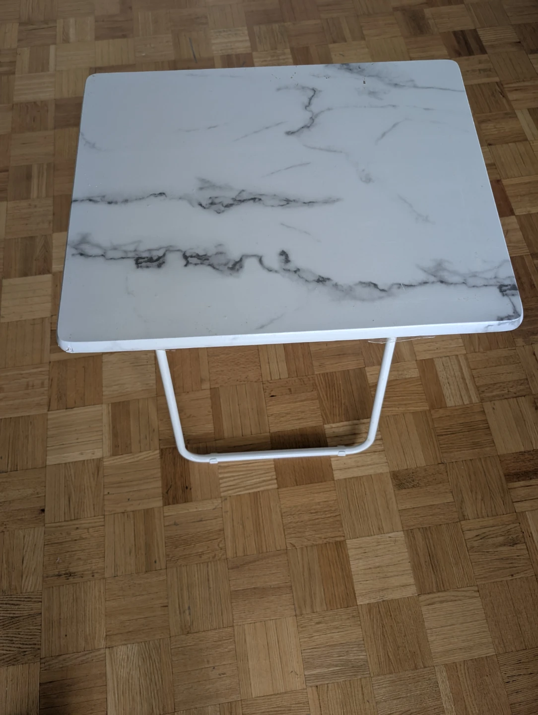 Marble-look TV Tray Table - photo 2