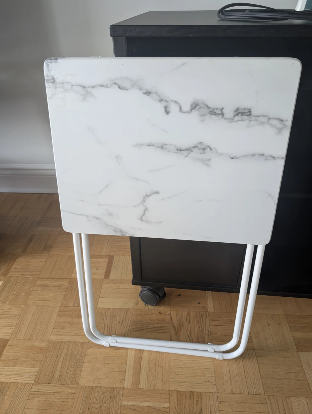 Marble-look TV Tray Table - photo 5