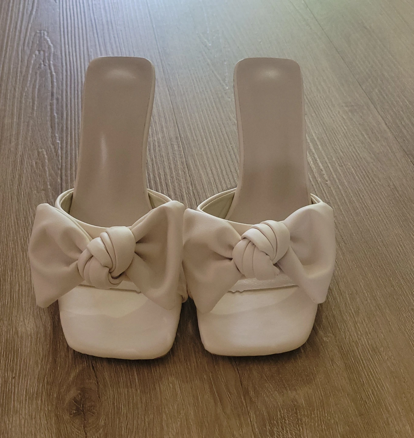Women's Cream Knot Slide Sandals (New) size 6-7 - photo 5