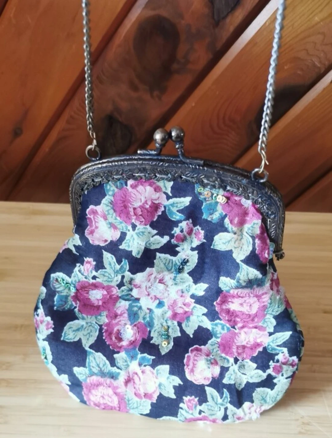 Vintage Floral Kiss Lock Purse Victorian Style Chain Handbag