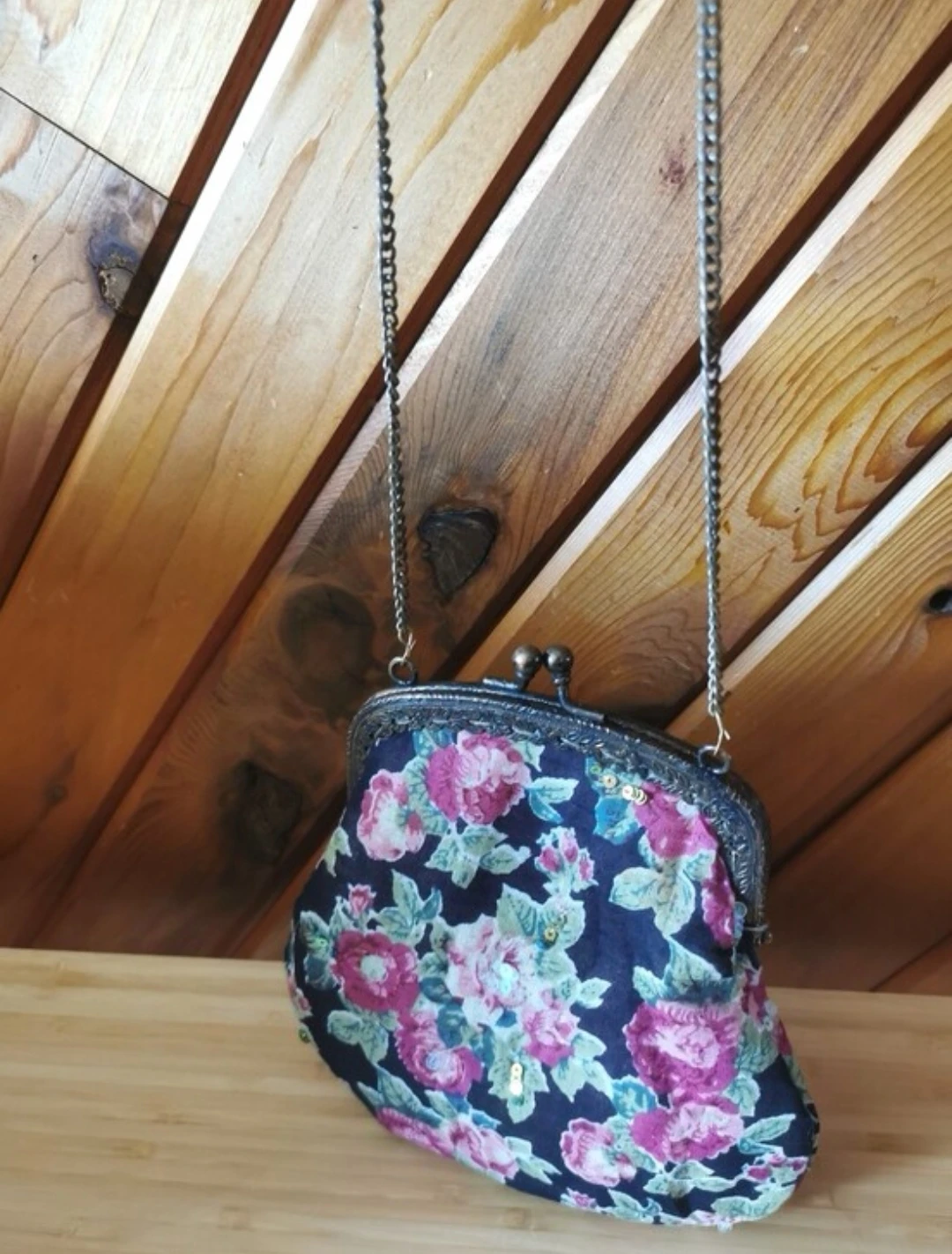 Vintage Floral Kiss Lock Purse Victorian Style Chain Handbag - photo 4