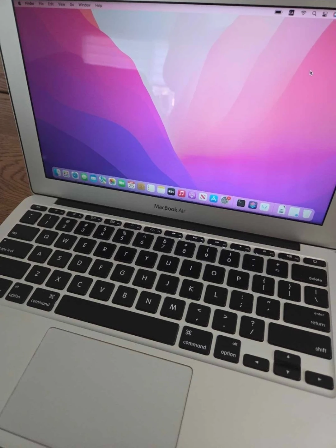 Apple MacBook Air 13" 2015 Laptop