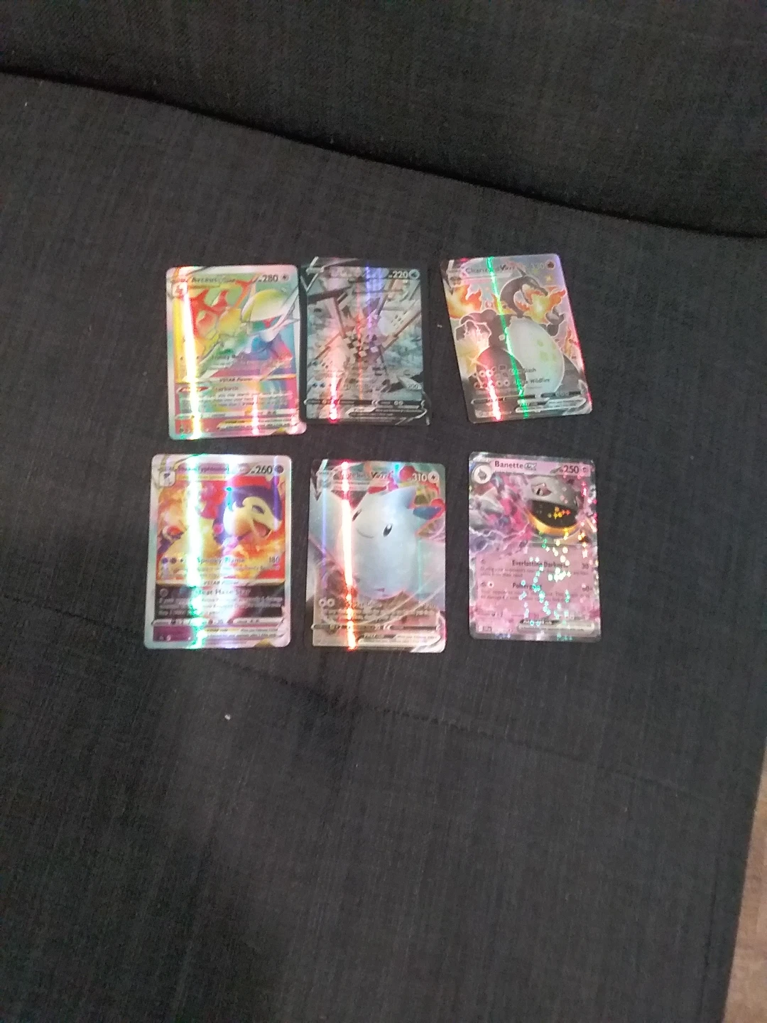 Pokemon Trading Cards - 6 V/VMAX/VSTAR Cards