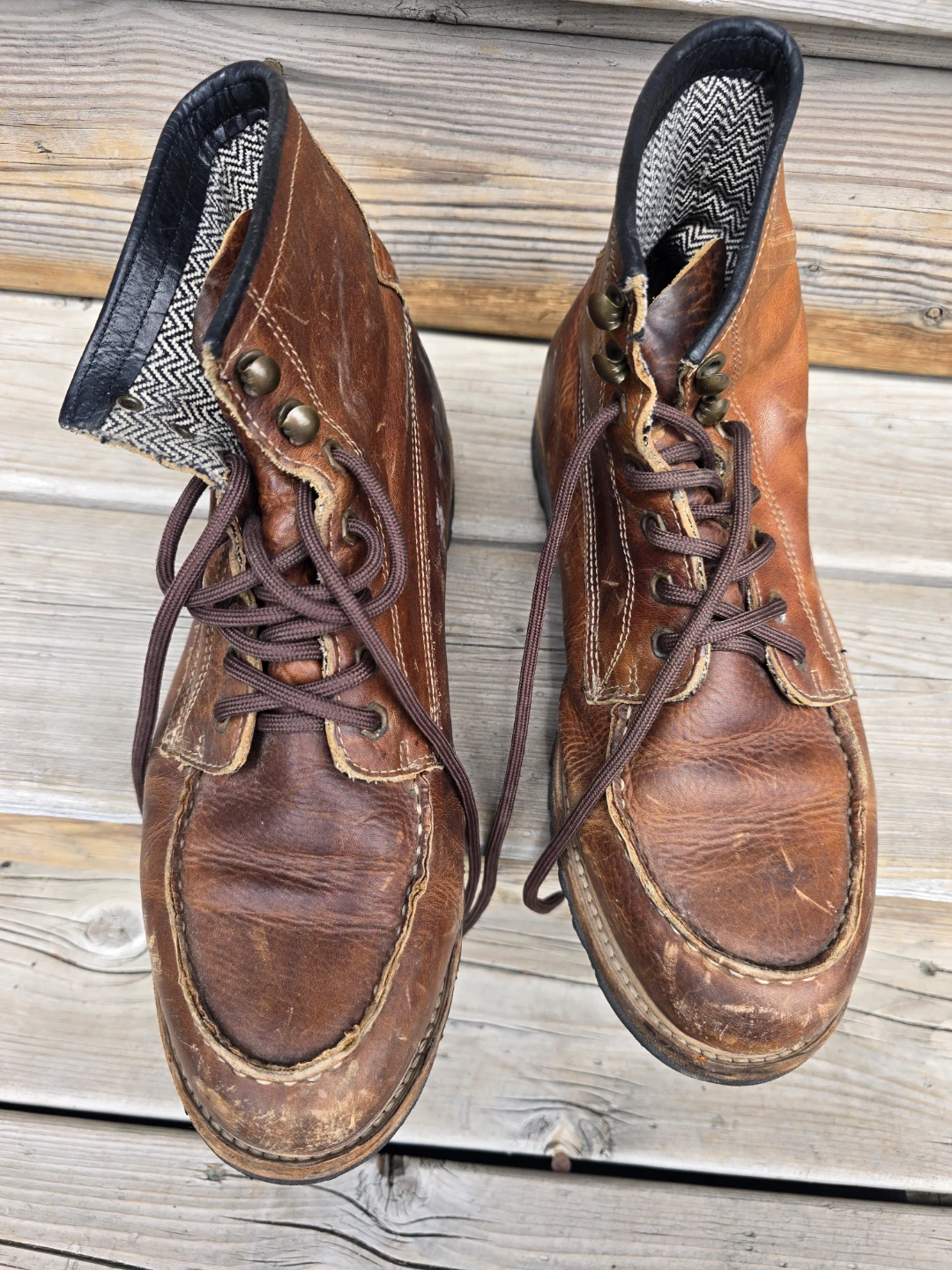 Men's Brown Leather Lace-Up Boots