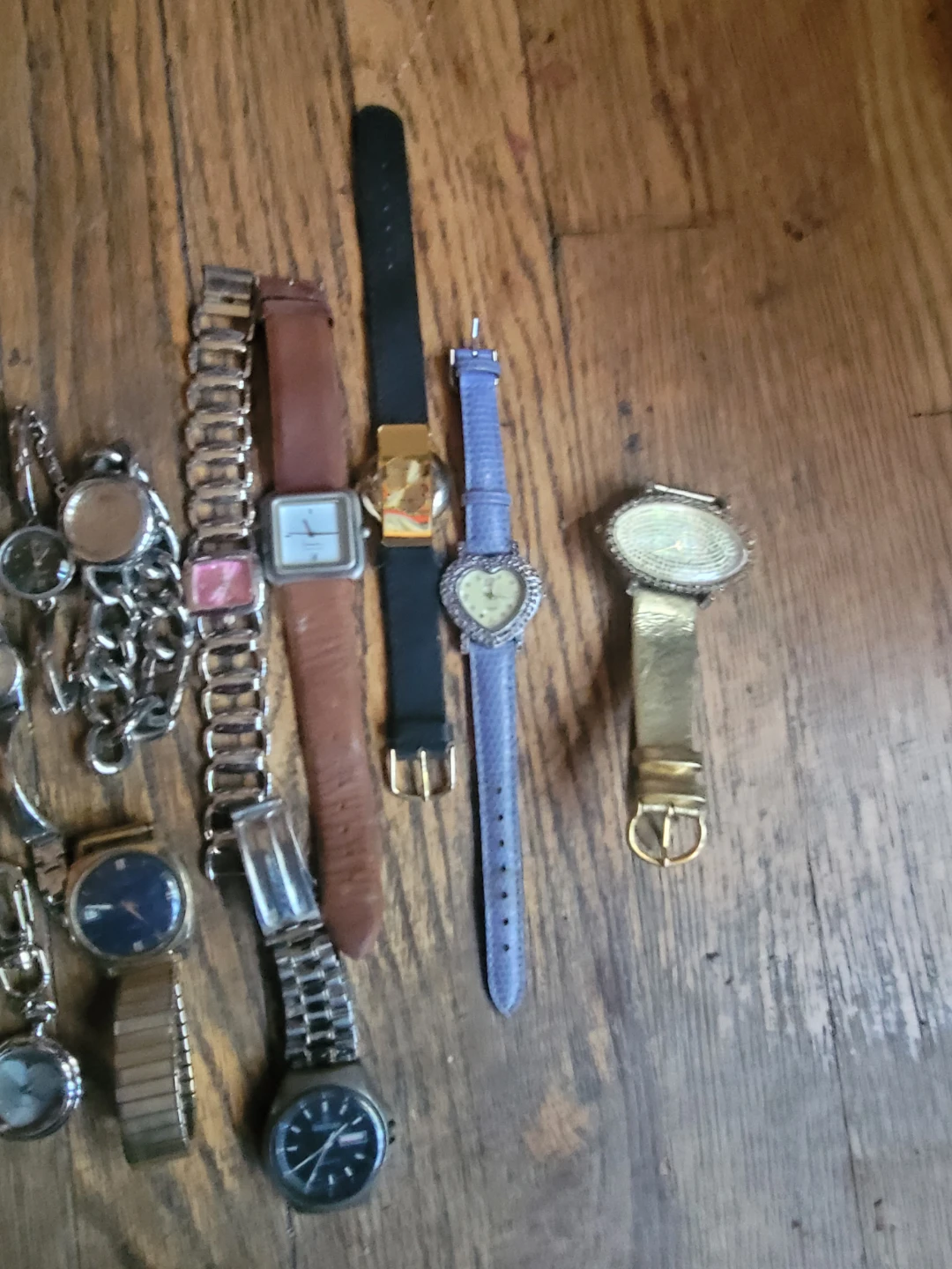 Assorted Women's and Men's Watches - photo 2