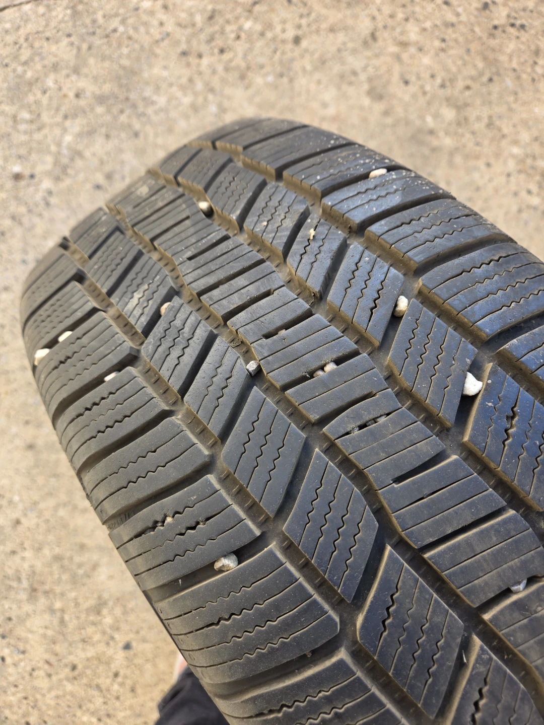 General Altimax 215/60 R 16 Tires (Set of 4) - photo 4