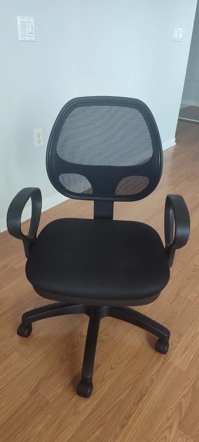 Adjustable Black Mesh Office Chair