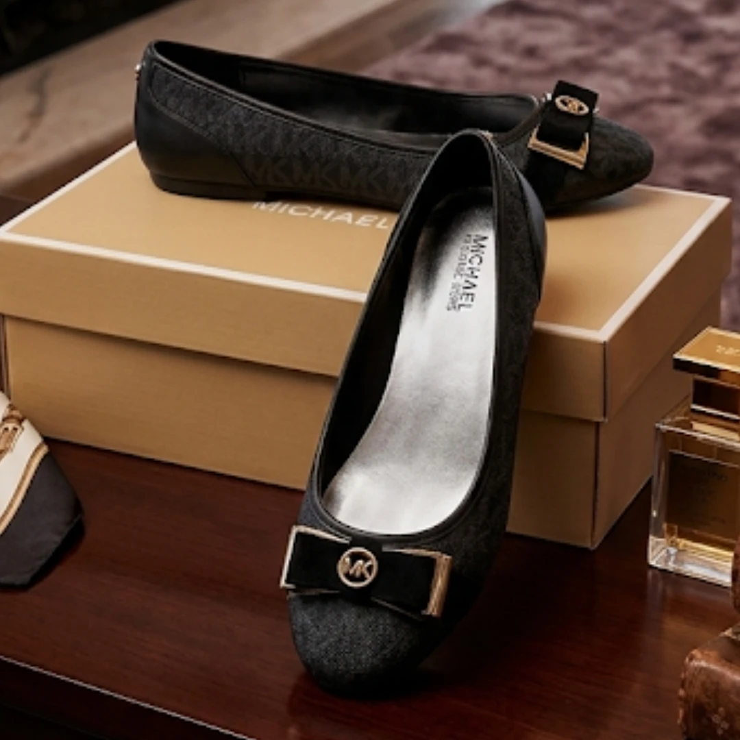 Brand New Michael Kors Black Ballet Flats Size 6