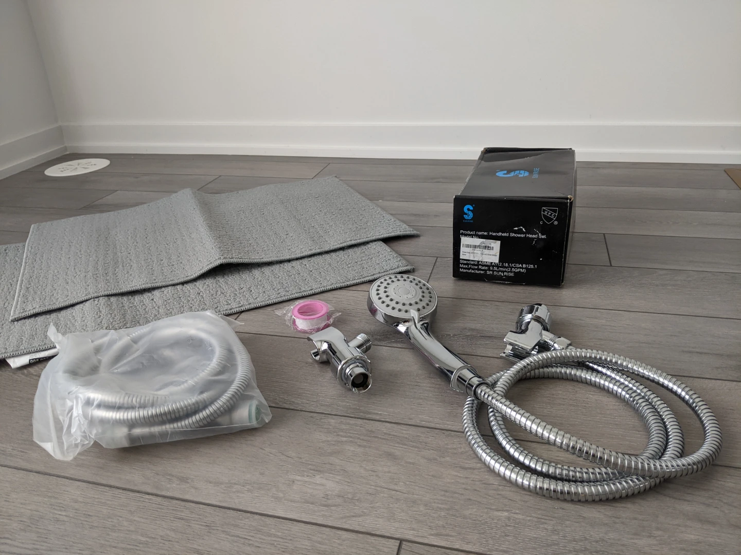 Handheld Shower Head Set & 2 Brand New Ikea Bathroom Mats - photo 3
