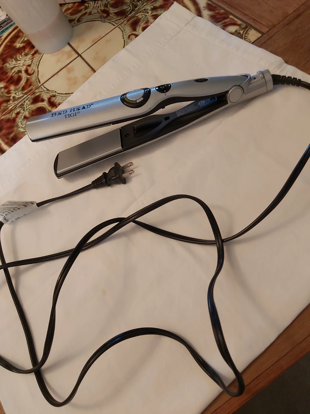 Bed Head TIGI Straightener - photo 2