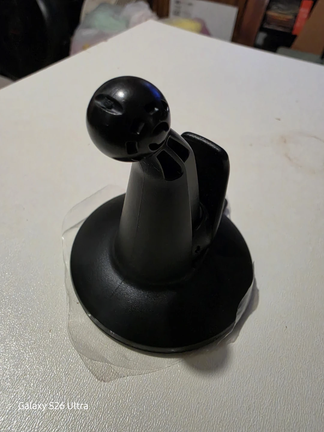Genuine Garmin Large Suction Cup Mount for 6" + 7" RV Dezl Nuvi - photo 3