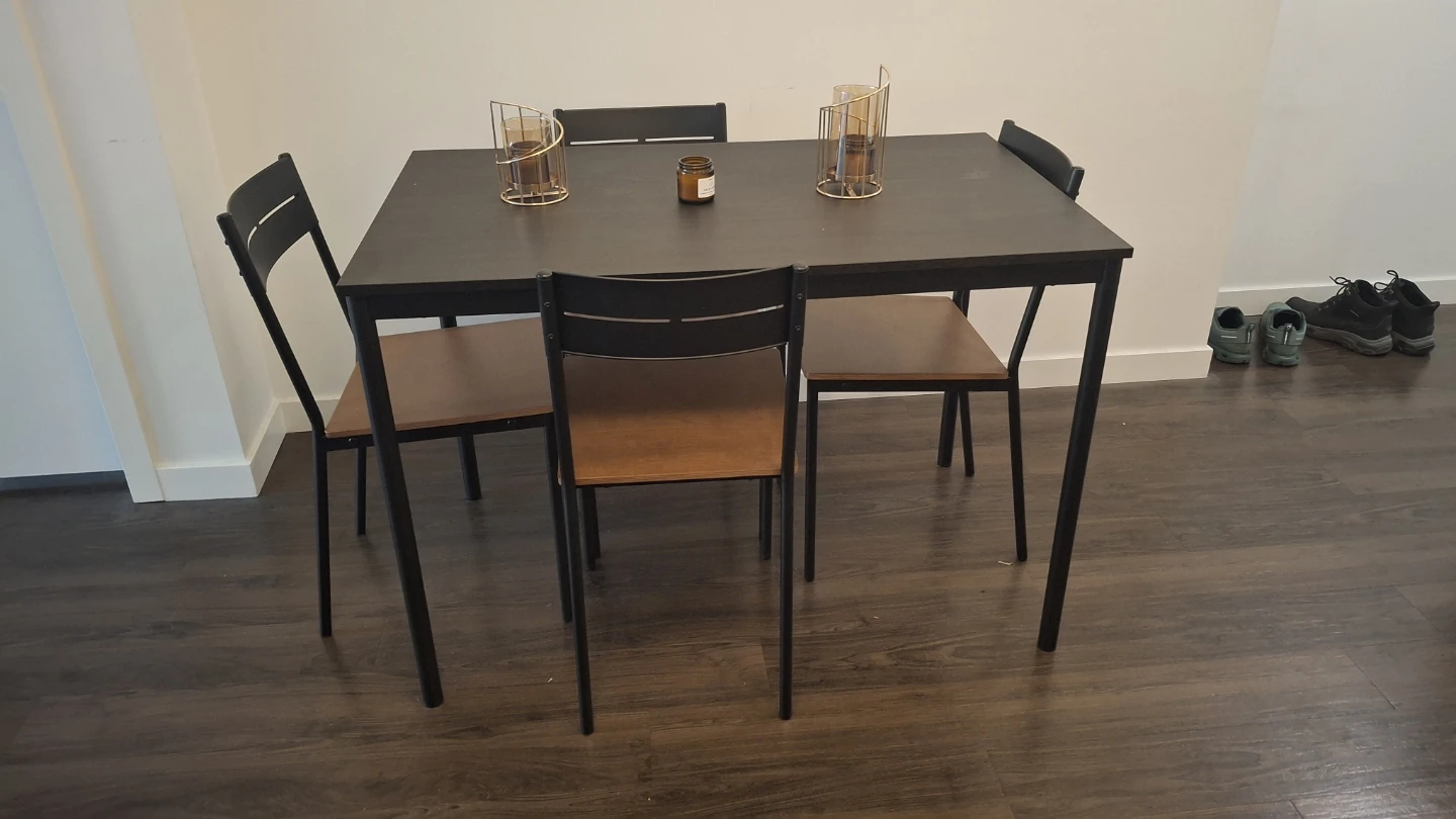 Dining Chair with Wood Seat