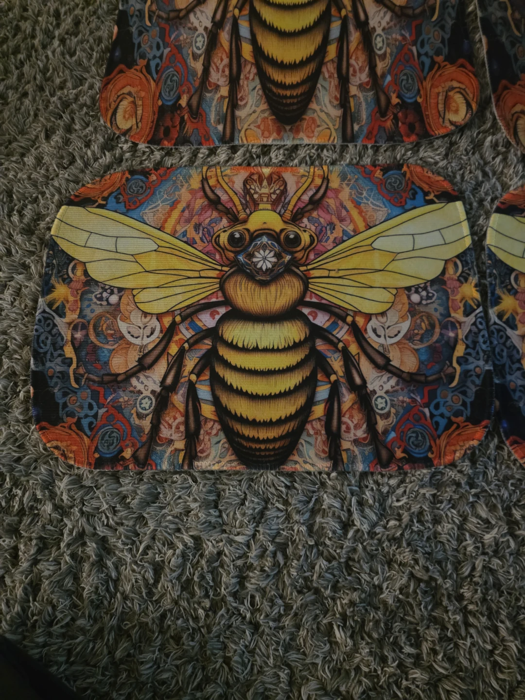 Set of 4 HoneyBee Car Mats - photo 4