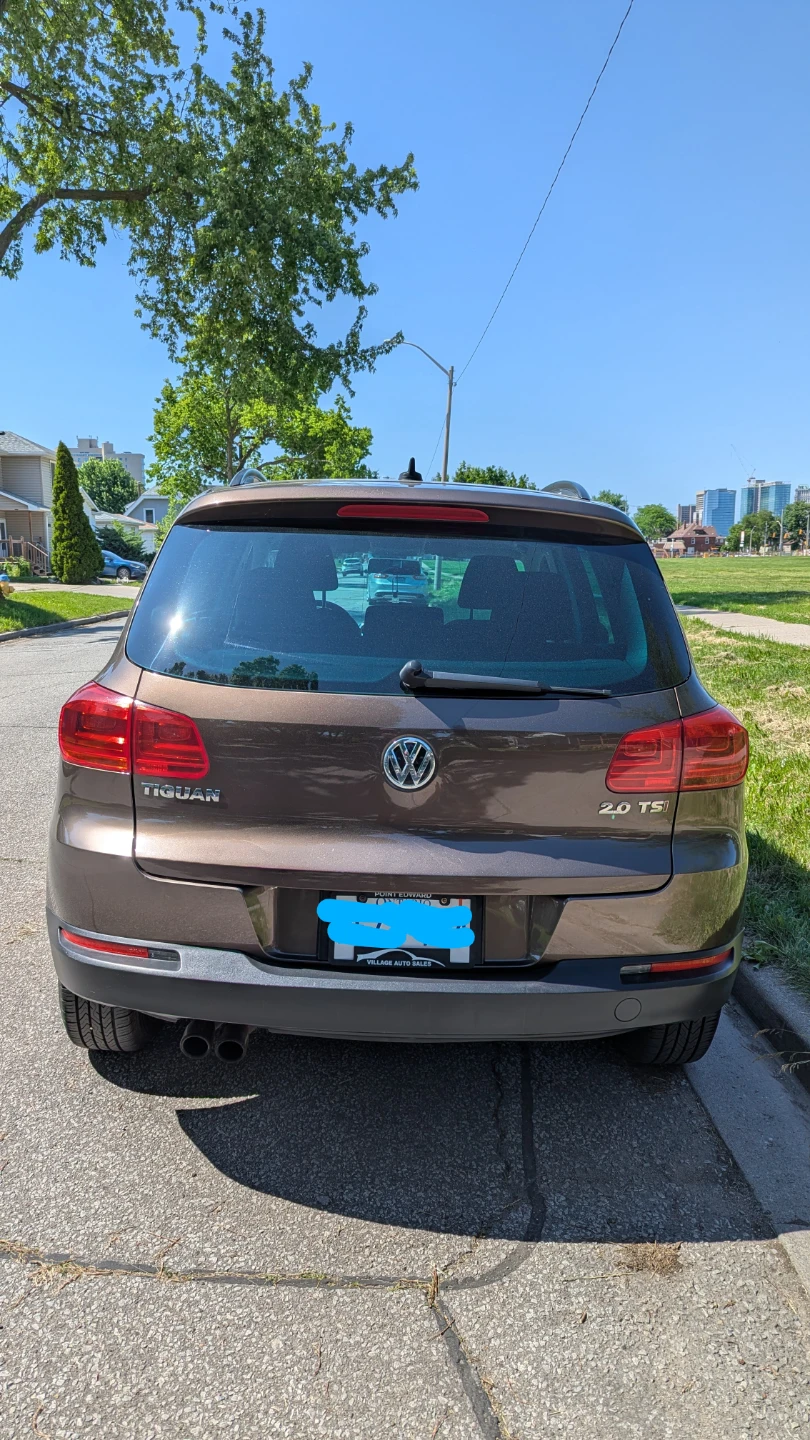 2015 Volkswagen Tiguan S  FWD Trendline - photo 2