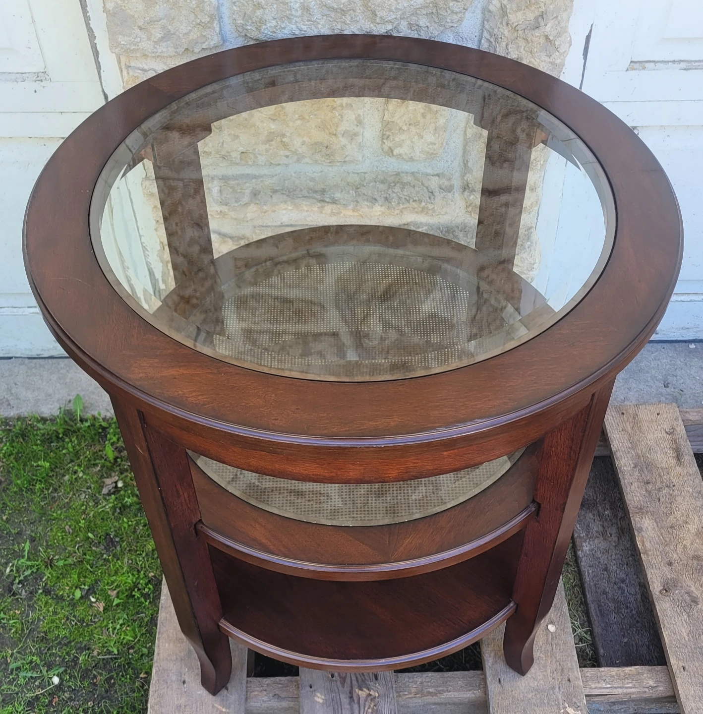 Large Side Table w/ Rotating Shelf - photo 3