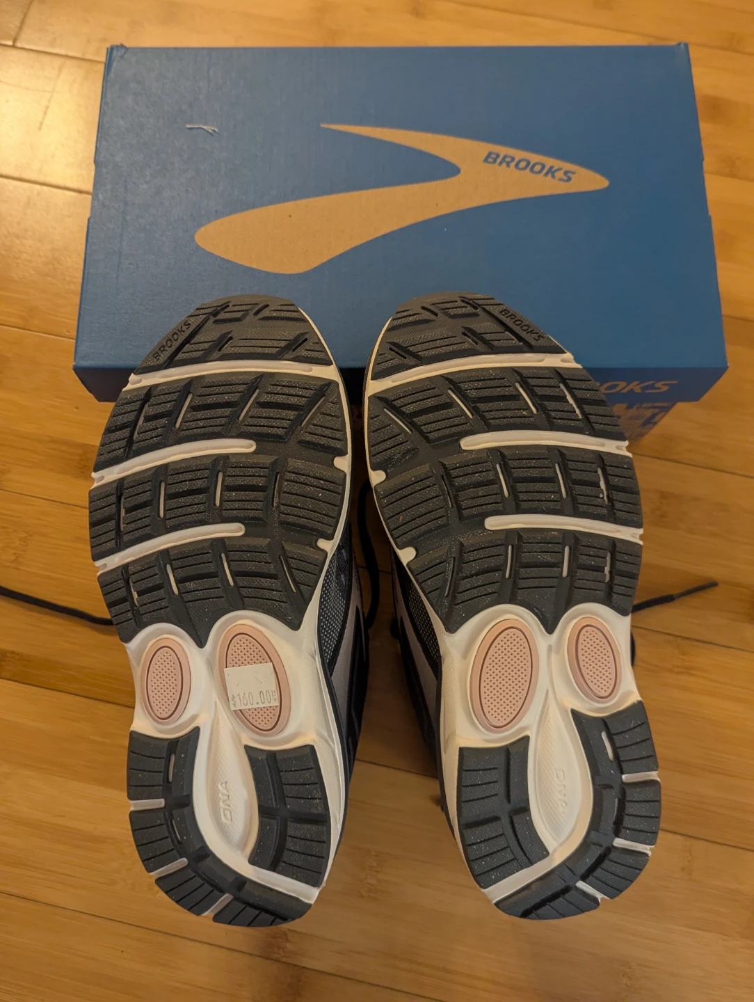 Brooks Dyad 11 Women's Running Shoes - photo 3