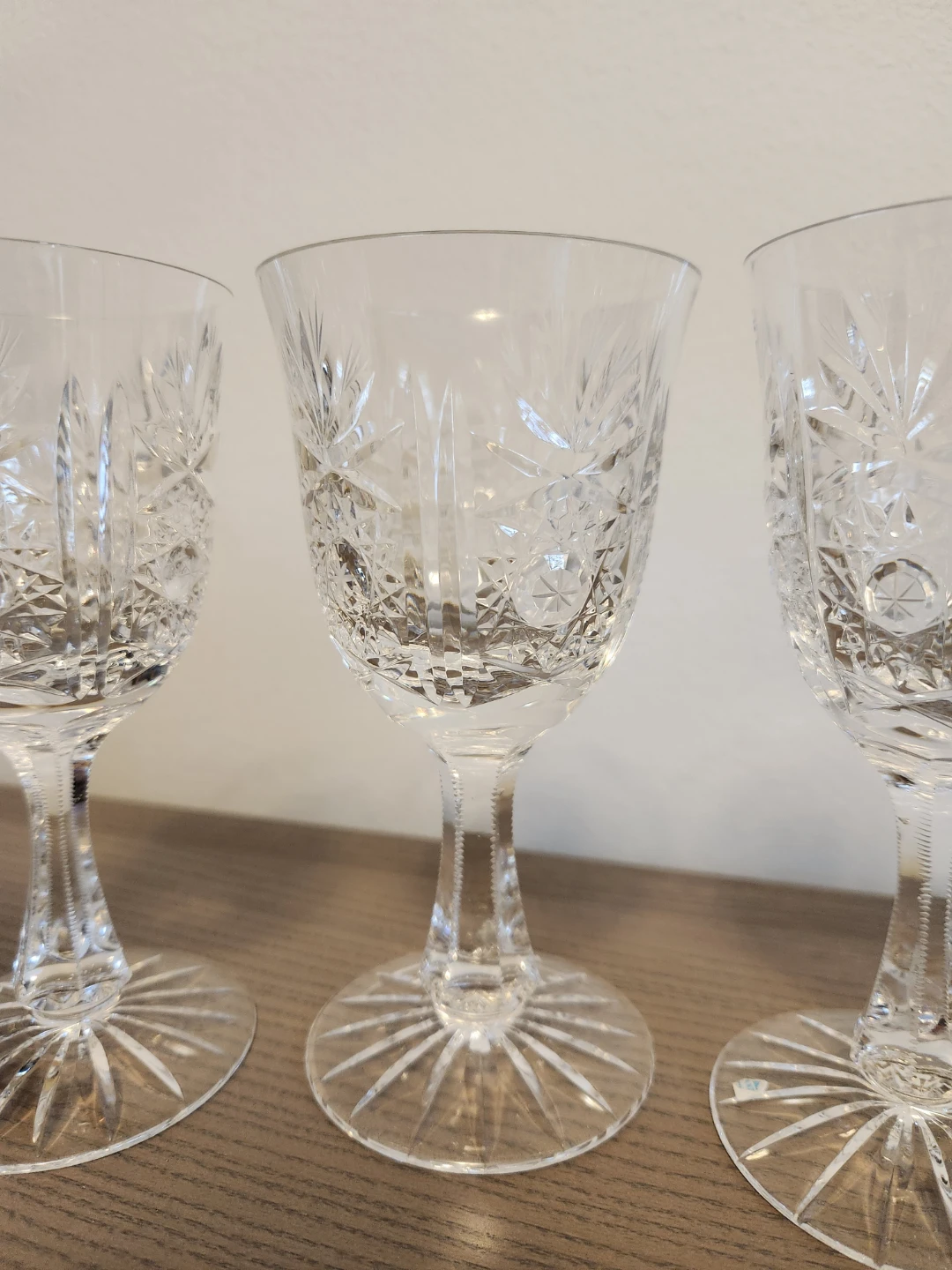 Set of 6 Crystal Wine Glasses - photo 2