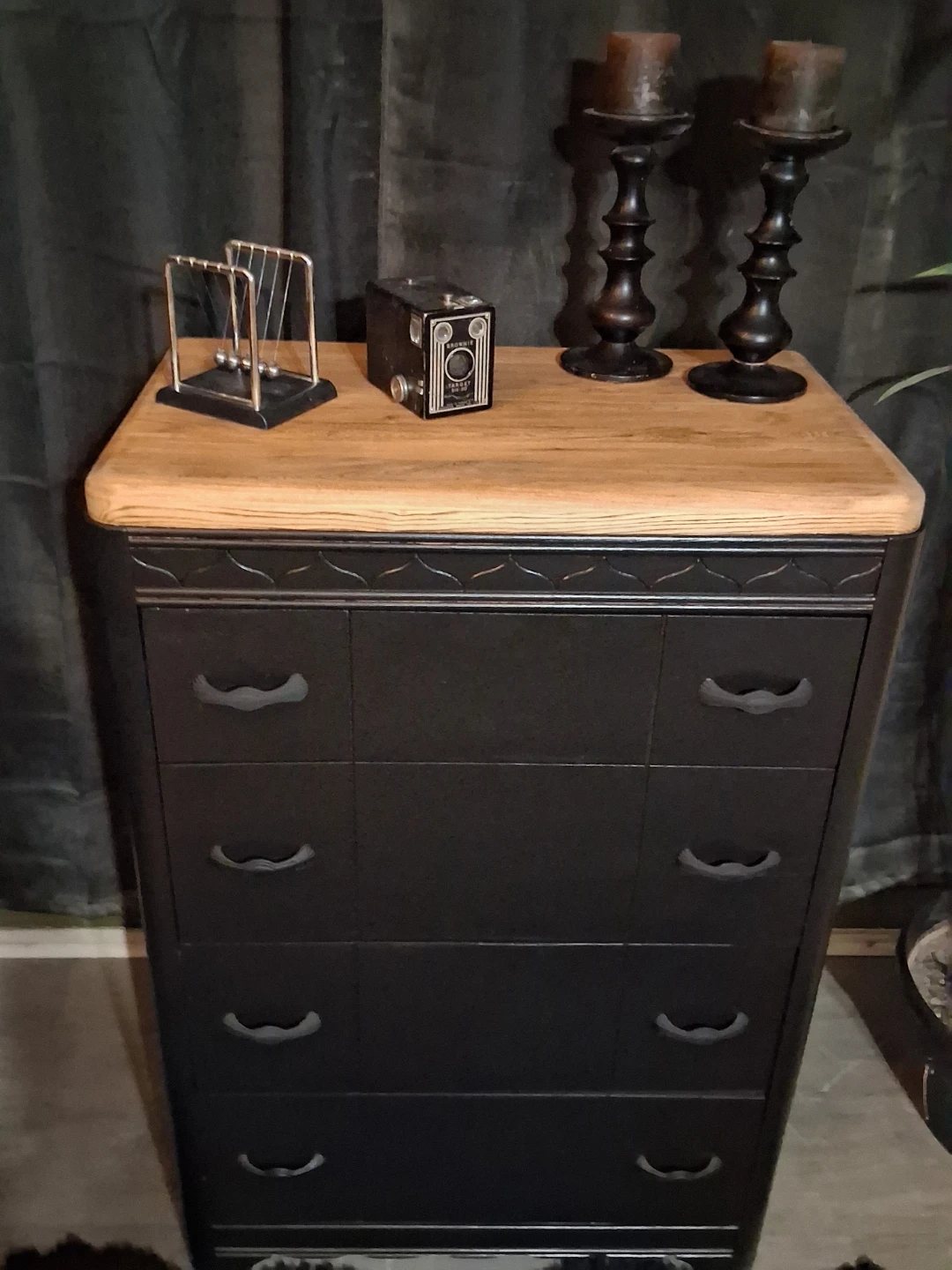 Custom Vintage Waterfall Dresser - photo 4