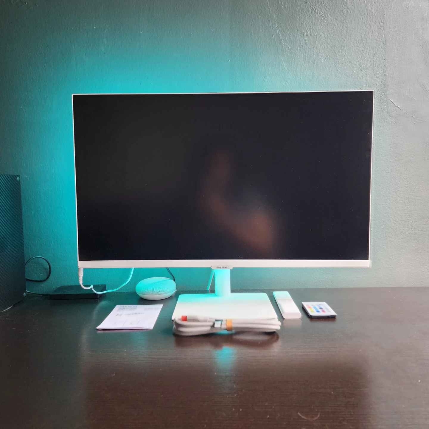 Samsung Smart Monitor 32 Inch - photo 2