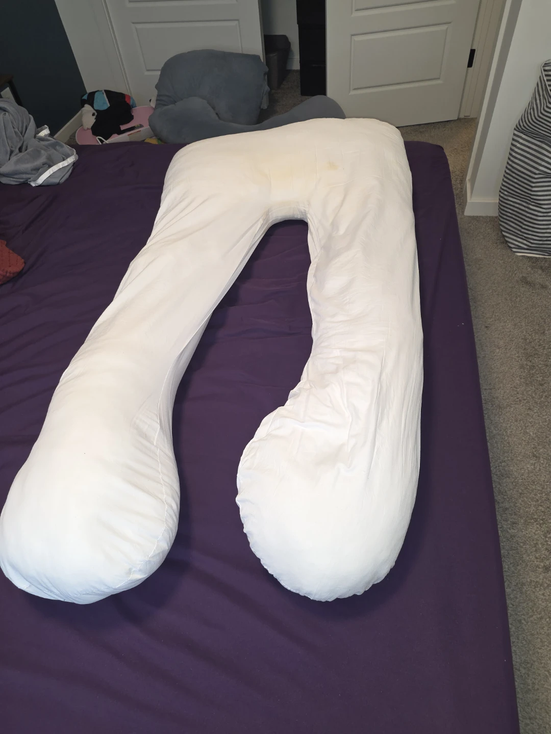 U-Shaped Body Pillow (read description) - photo 5