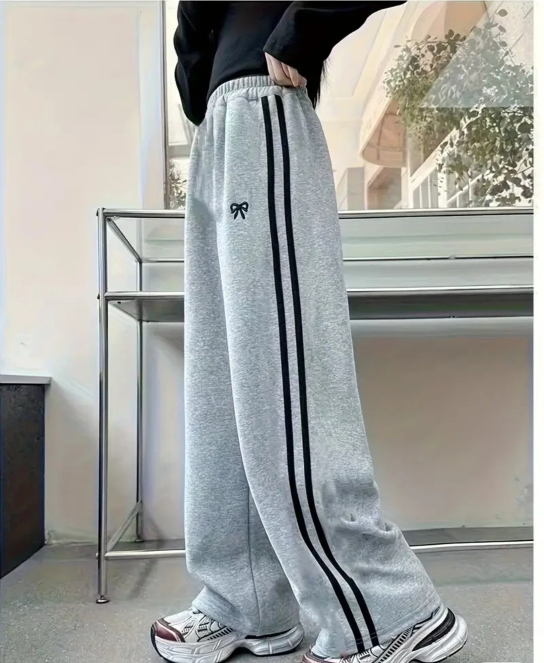 Grey Wide Leg Sweatpants with Black Stripes