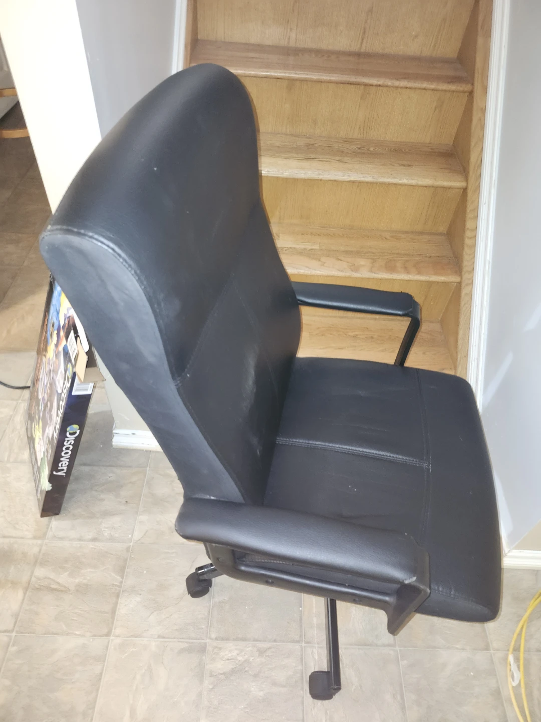 Black Office Chair - photo 3