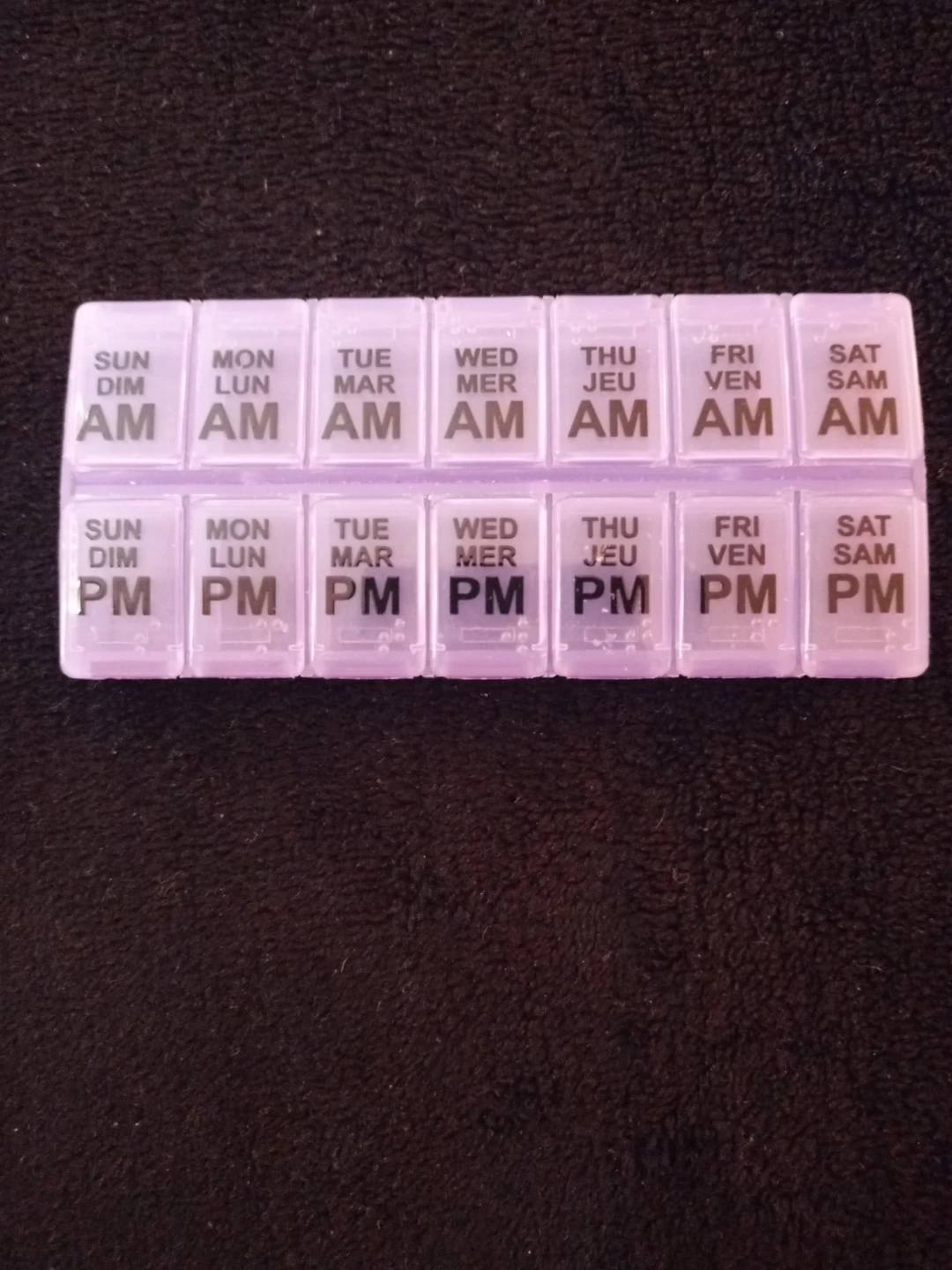 7 Day AM/PM Pill Organizer⚽