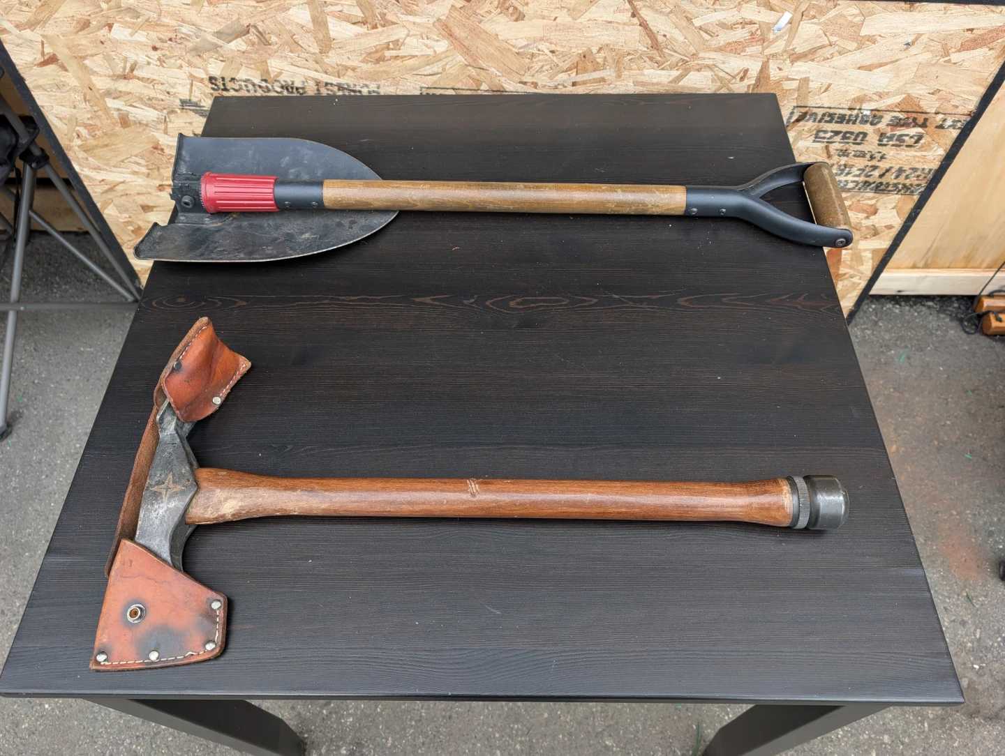 Vintage Axe with Leather Sheath and Spade - photo 2