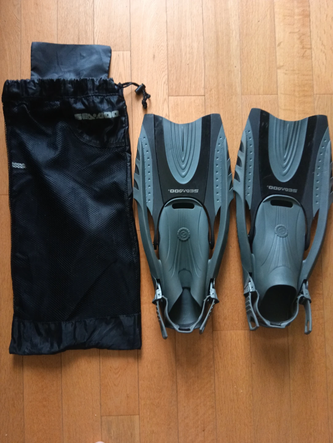 Sea-Doo Snorkel Fins with Mesh Bag
