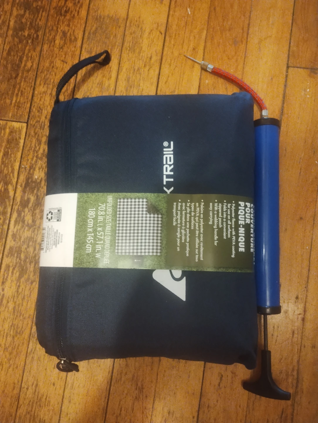 Ozark Trail Picnic blanket and pump