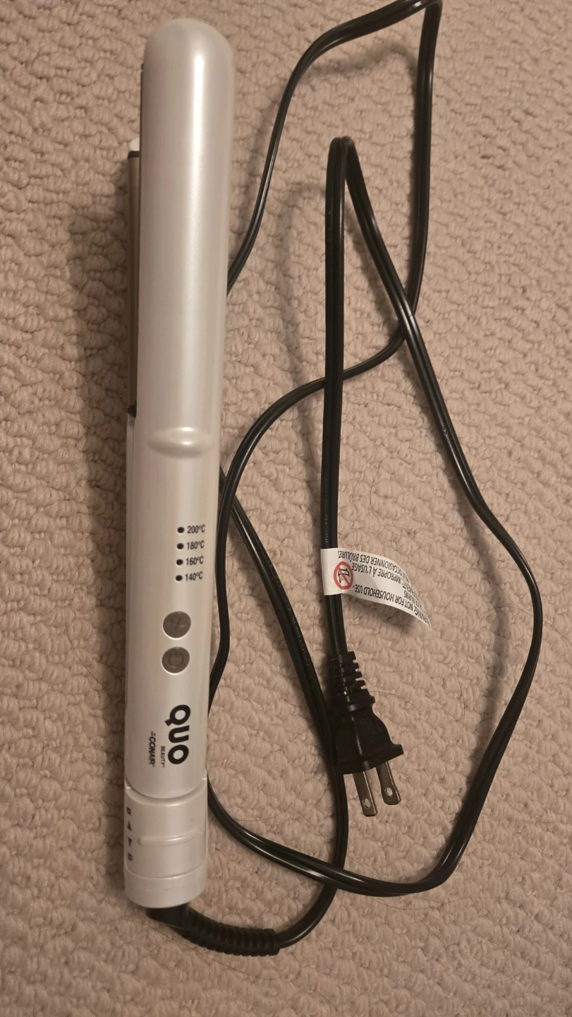 Quo Beauty Hair Straightener