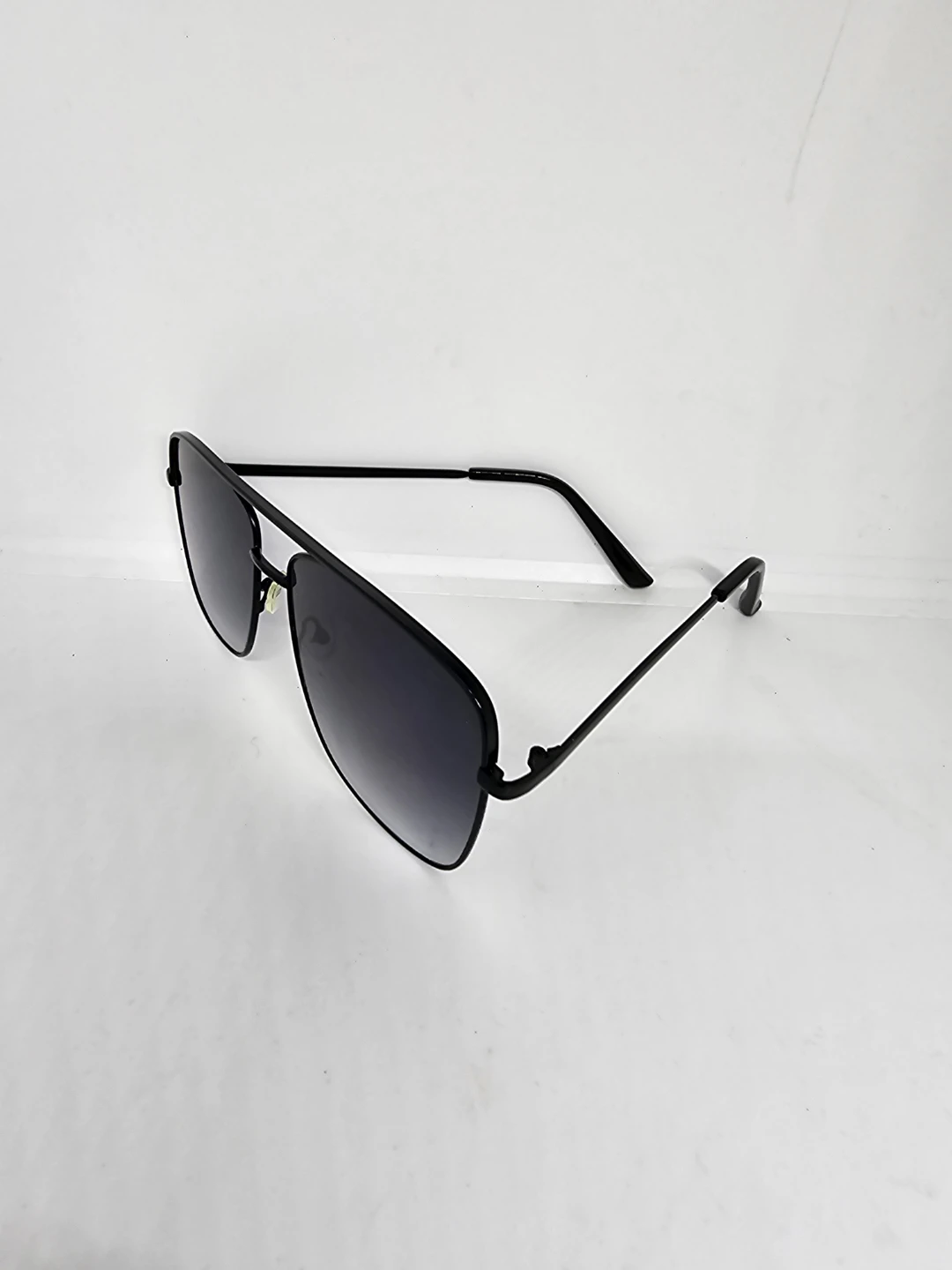 Black aviator sunglasses - photo 2