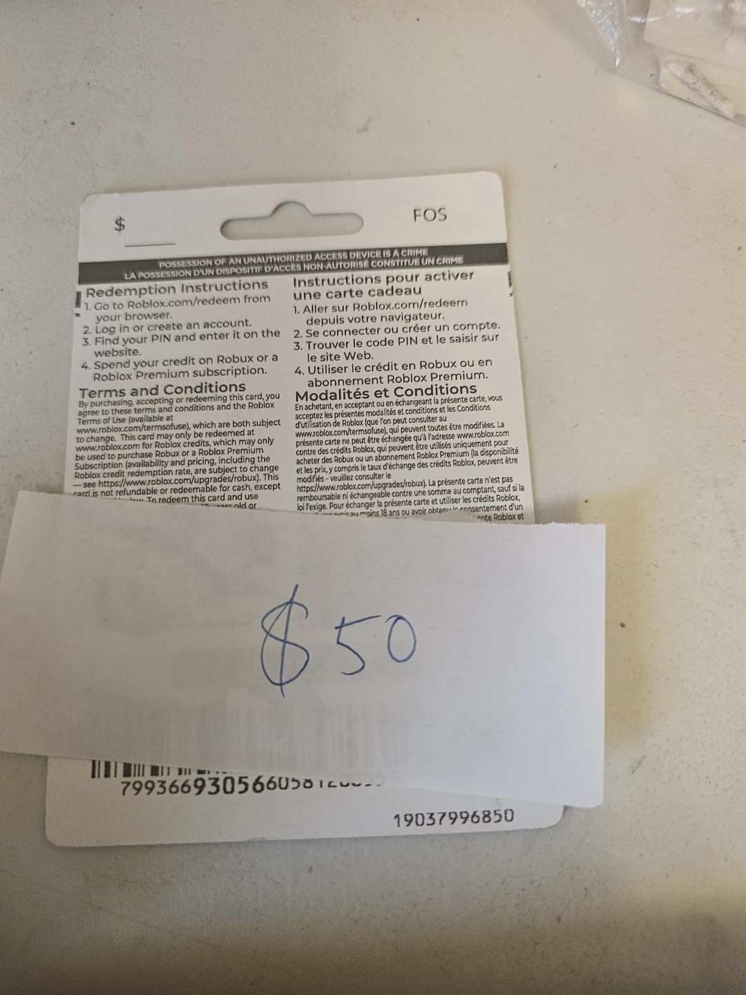 Roblox Gift Card $50 CAD - photo 2
