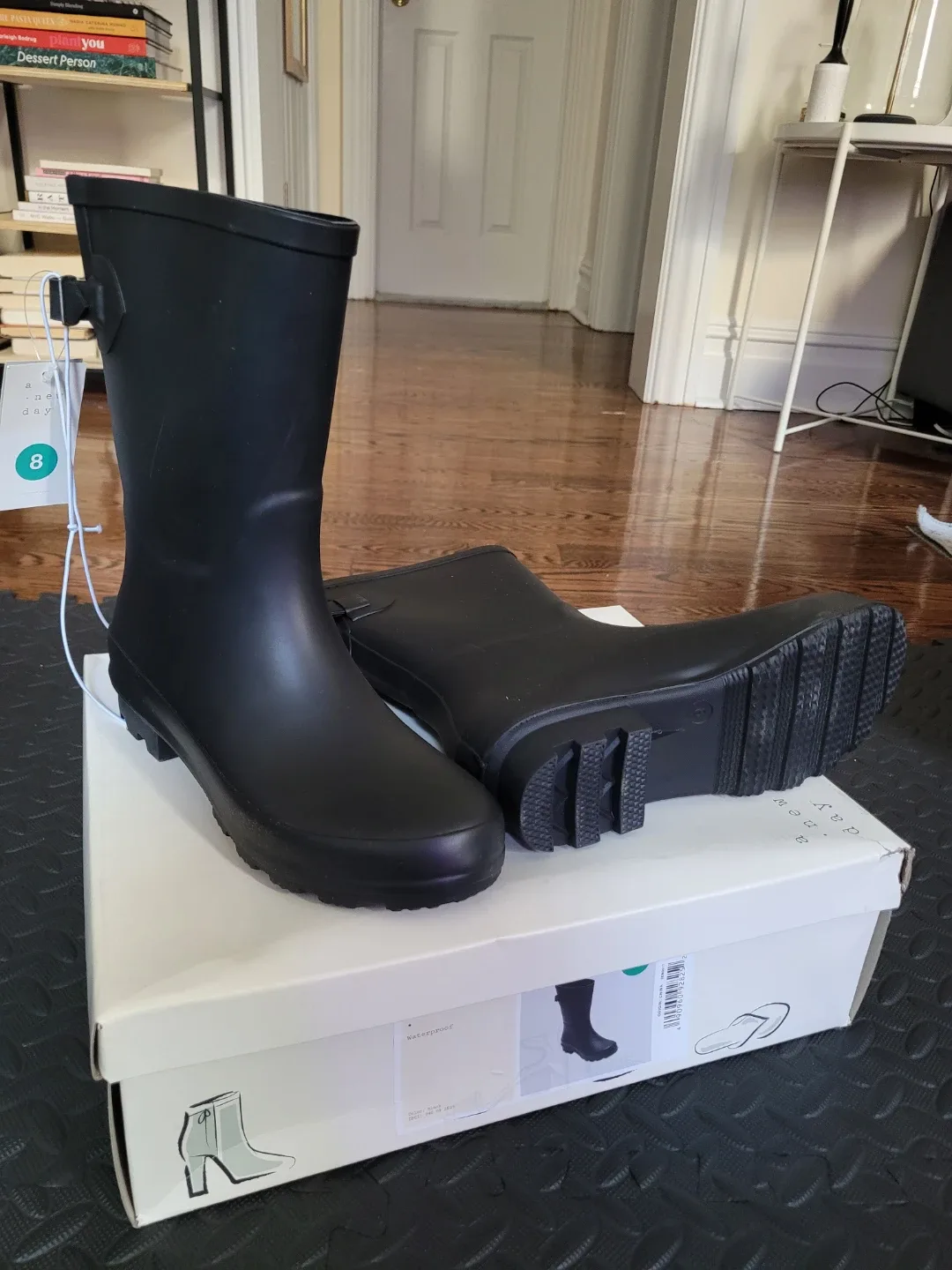 NWT Black Waterproof Rain Boots - Size 8 - photo 2