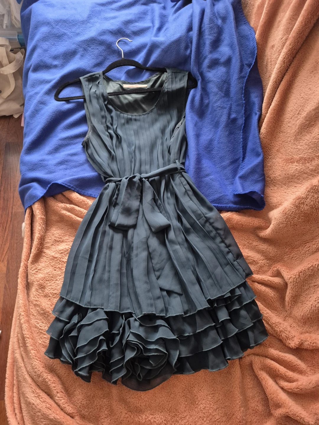 Carolina Williamson Teal Pleated Dress with Ruffle Hem ⚽