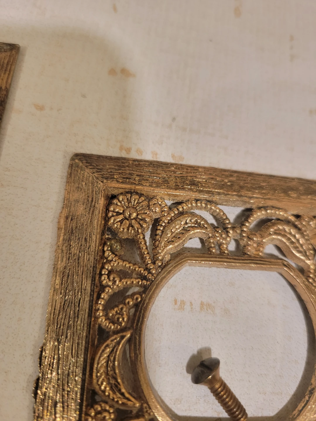 Four Mid Century Ornate Gold-Tone Outlet Covers - photo 5