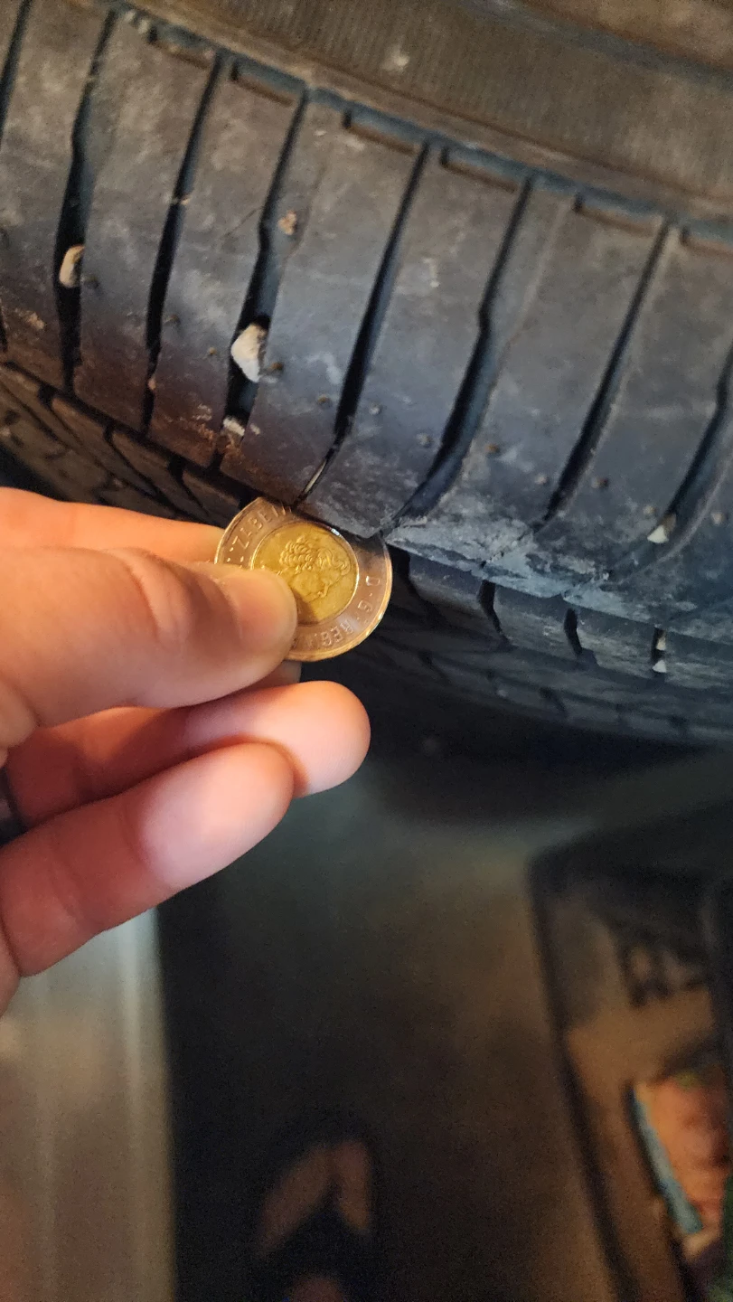 Yokohama Winter Tire P215/60R16 - photo 4