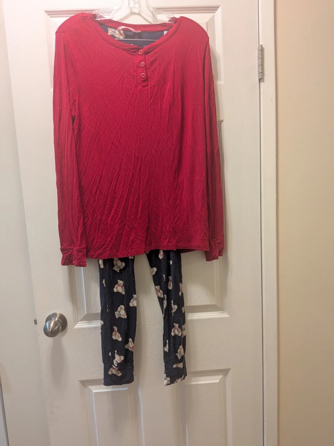 women's two-piece pajama set. Pick up in st Albert - photo 2