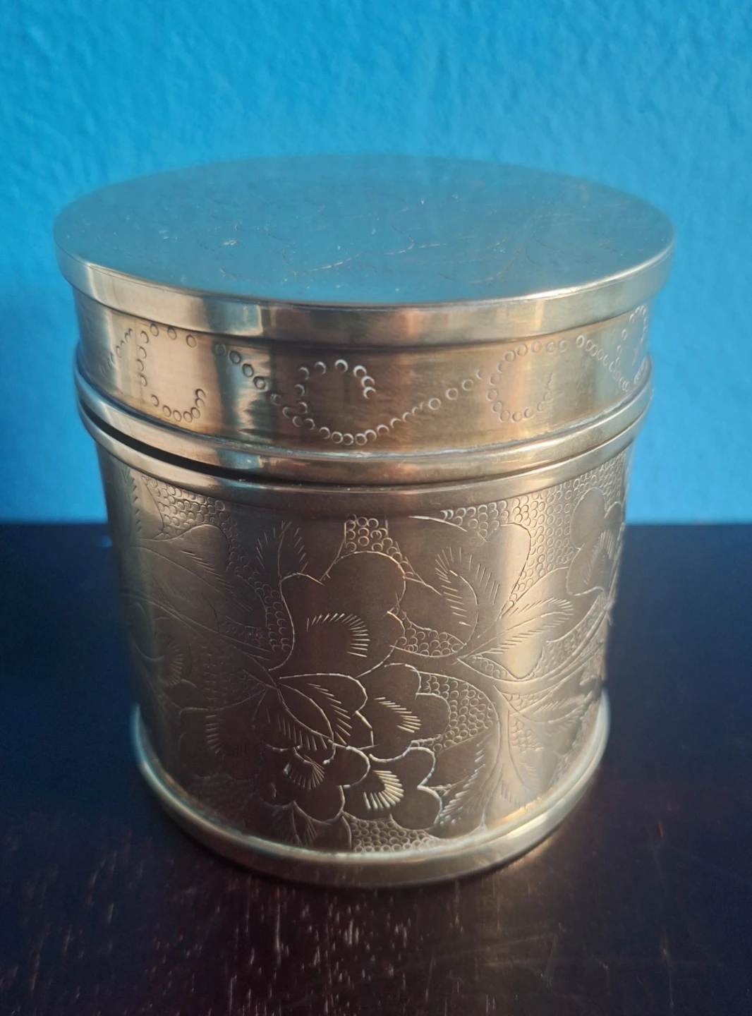 Vinrage Brass  Keepsake container Tea Caddy - photo 2